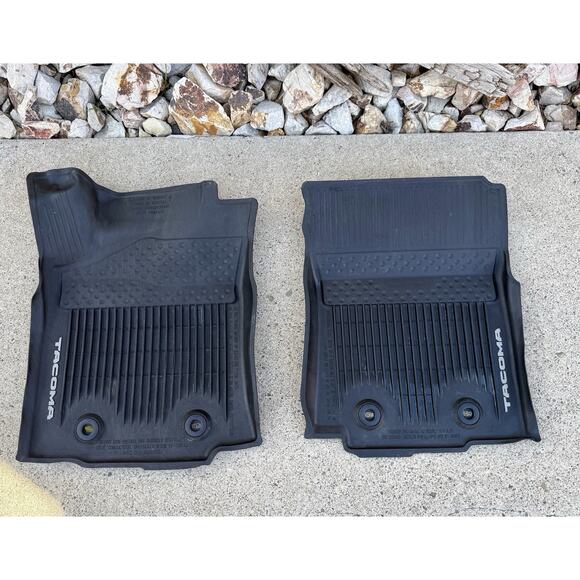 2018-2023 Toyota Tacoma D-Cab Double Cab All Weather Floor Mats Black OEM - Picture 3 of 5